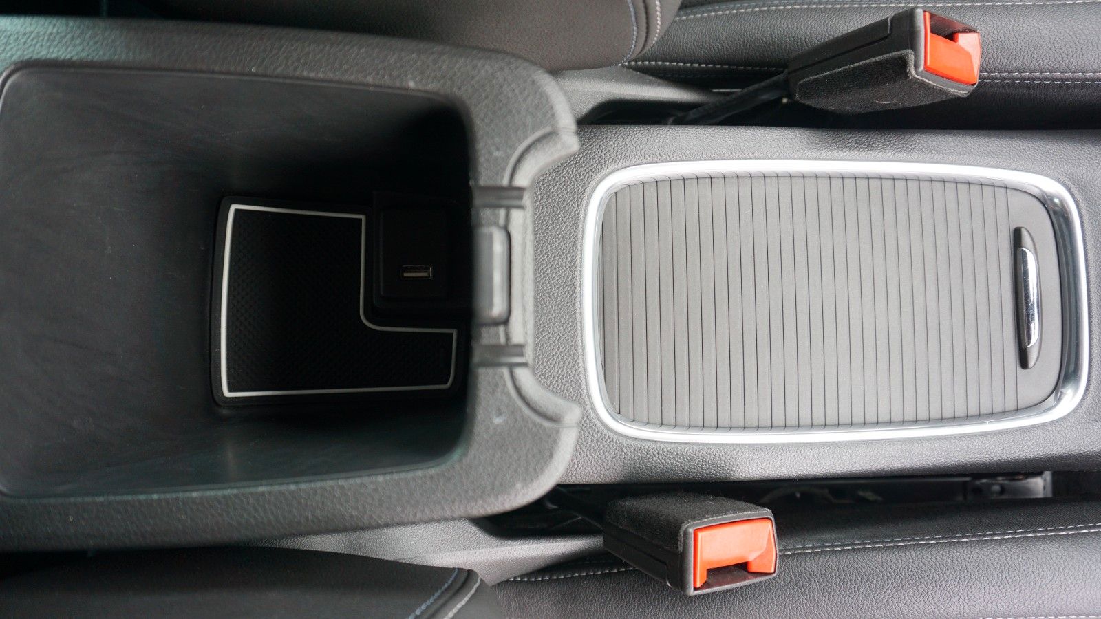 Fahrzeugabbildung Opel Astra K Sports Tourer Ultimate,Leder,LED,Nav,OPC