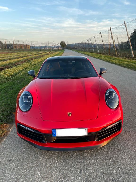 Image of Porsche 992