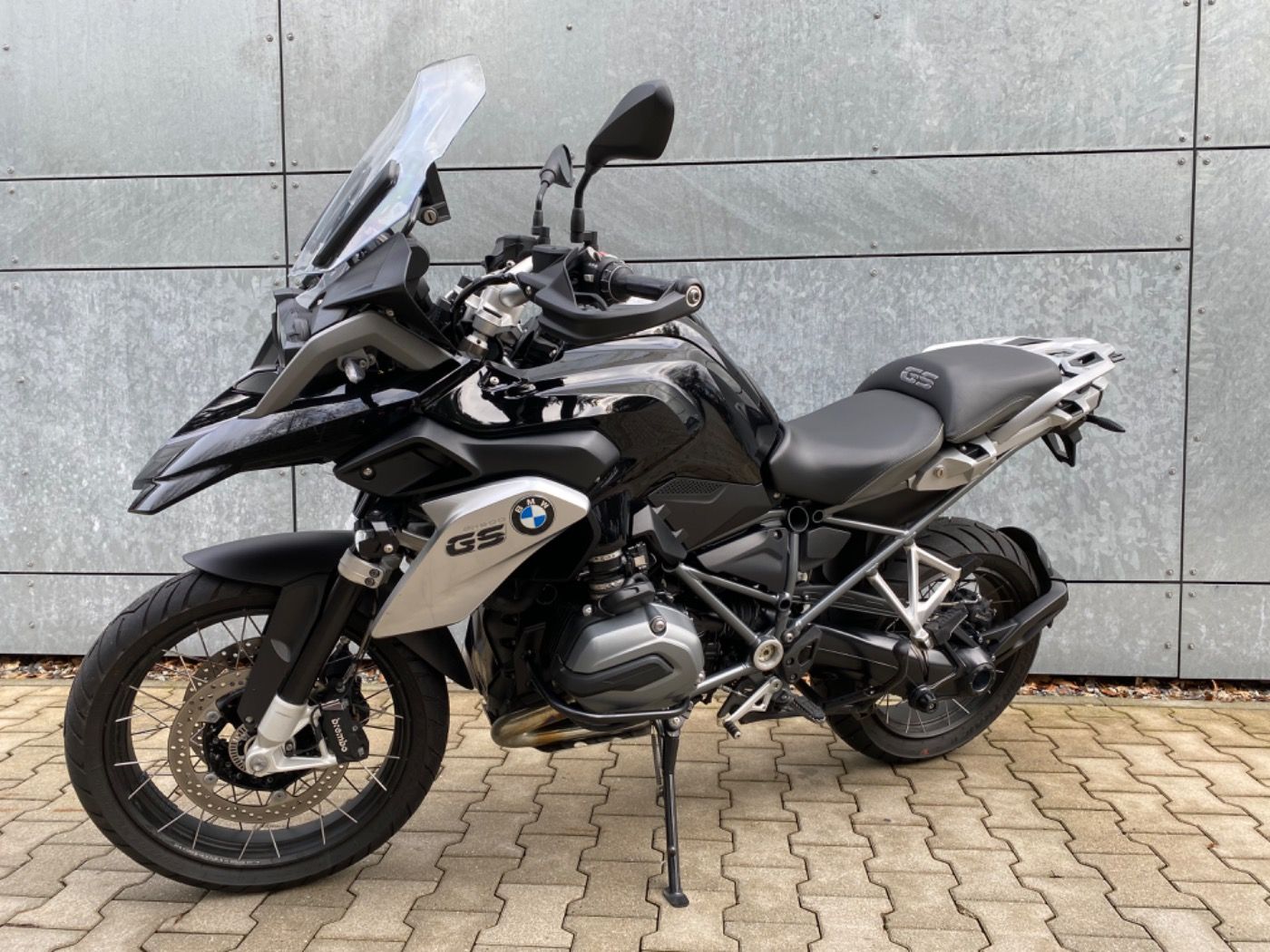 Fahrzeugabbildung BMW R 1200 GS Speichenräder 3 Pakete mit 2 Jahren Ga