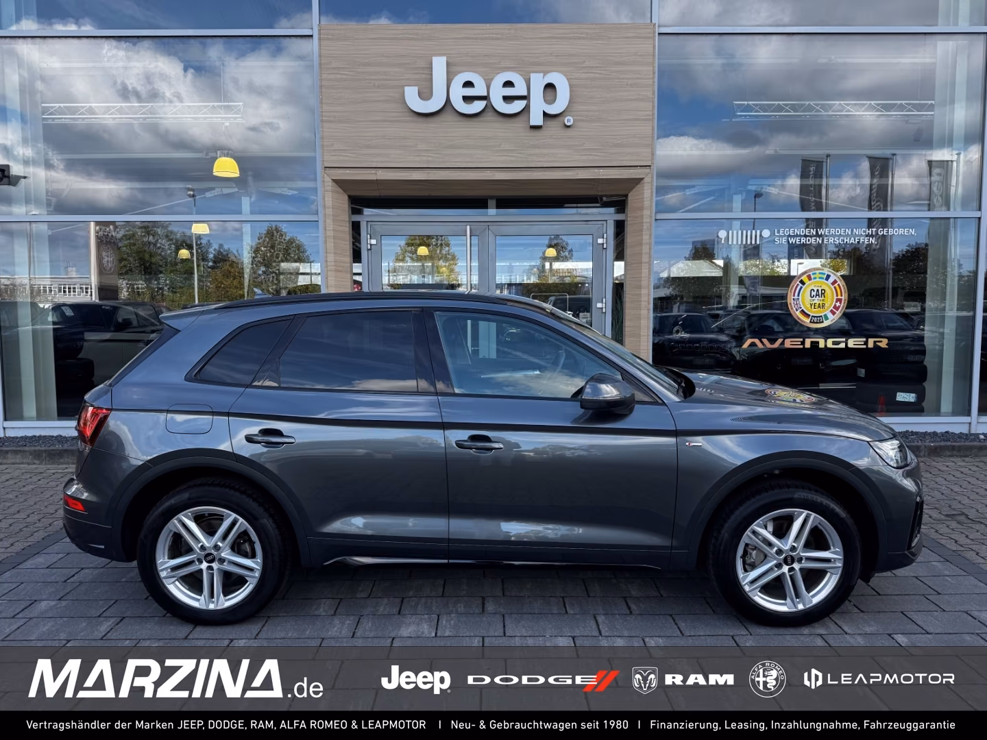 Audi Q5 40 TDI quattro S line AHK-klappbar Navi Digit
