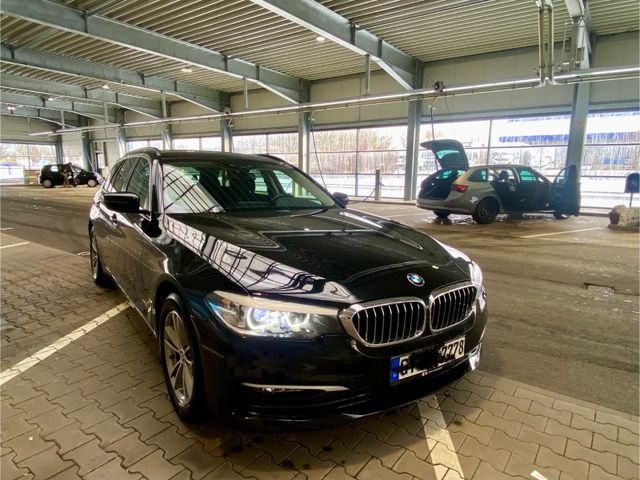 BMW Touring 520 d G31 Autom/Navi/Kamera/LED/EURO6