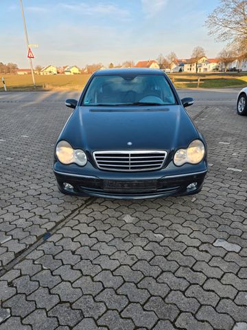 Mercedes-Benz C 230 KOMPRESSOR AVANTGARDE