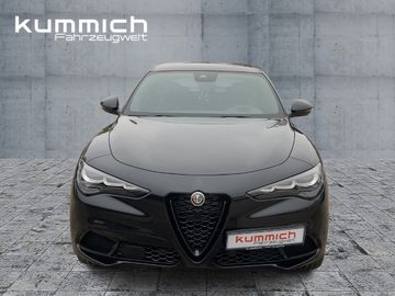 Alfa-Romeo Stelvio - 2