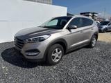 Hyundai TUCSON ADVANTAGE NAVI SHZ RFK 1.6 130kW/177PS... - Hyundai: Advantage