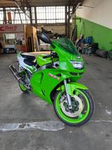 Kawasaki Ninja ZX6R - KAWASAKI 1996 ZX6R