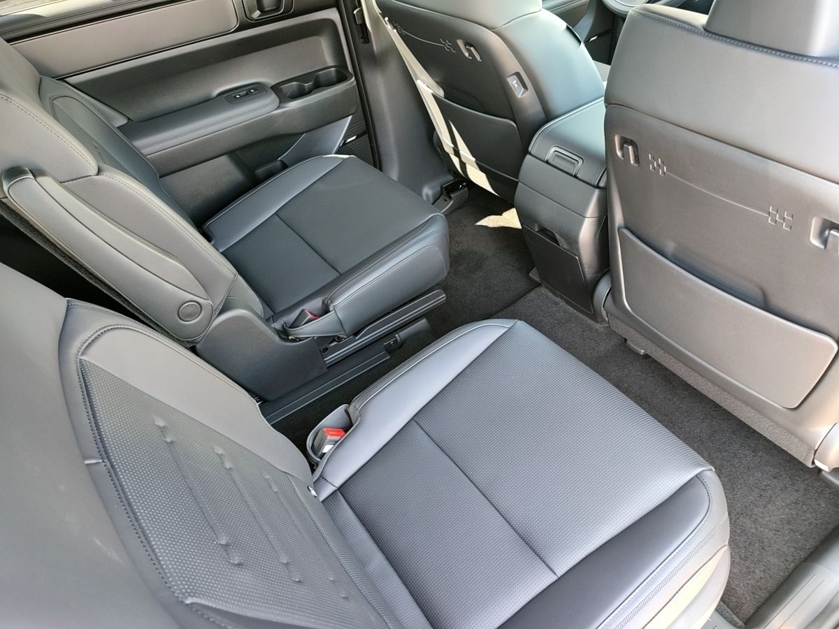 Hyundai SANTA FE - Bild 12