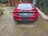 Ford Mustang 2.3 EcoBoost auto - - Ford Mustang: 2.2
