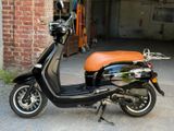 Other VESPA STYLE RETRO 50 CCM 1.HAND ( 900 KM ) NUR  - Offers matching your search criteria