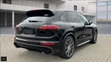 Porsche Cayenne GTS ° PCM4°CarPlay°Pano°Chrono - gebrauchte Porsche Cayenne aus dem Jahr 2017