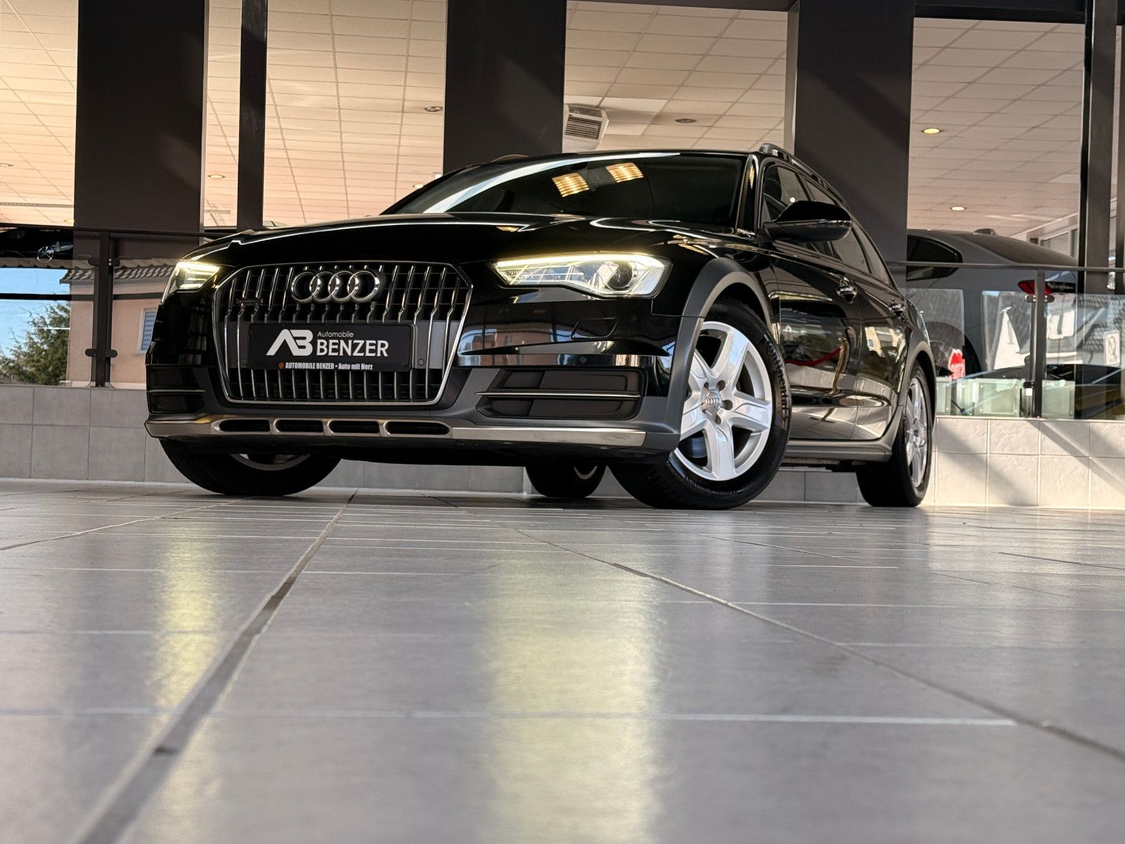 Fahrzeugabbildung Audi A6 Allroad quattro 3.0 TDI/ACC/KAMERA/LED/LEDER