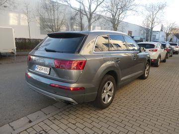 Audi Q7 - 6