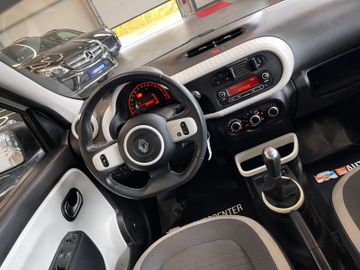 Renault Twingo Dynamique *TEMPOMAT*SZHZ*KLIMAANLAGE*PDC*