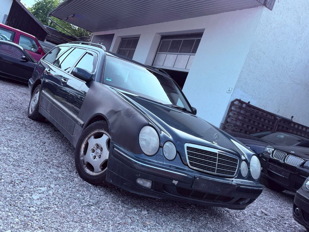 Mercedes-Benz E 280