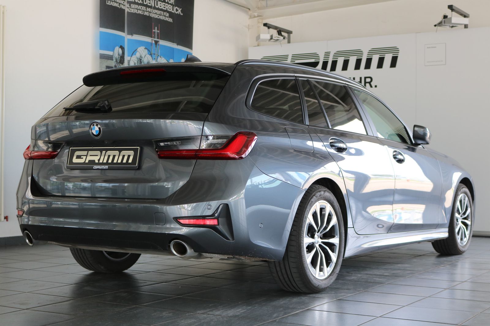 BMW 320i Touring, Live Cockpit, Driving,-u. Parking  foto 4