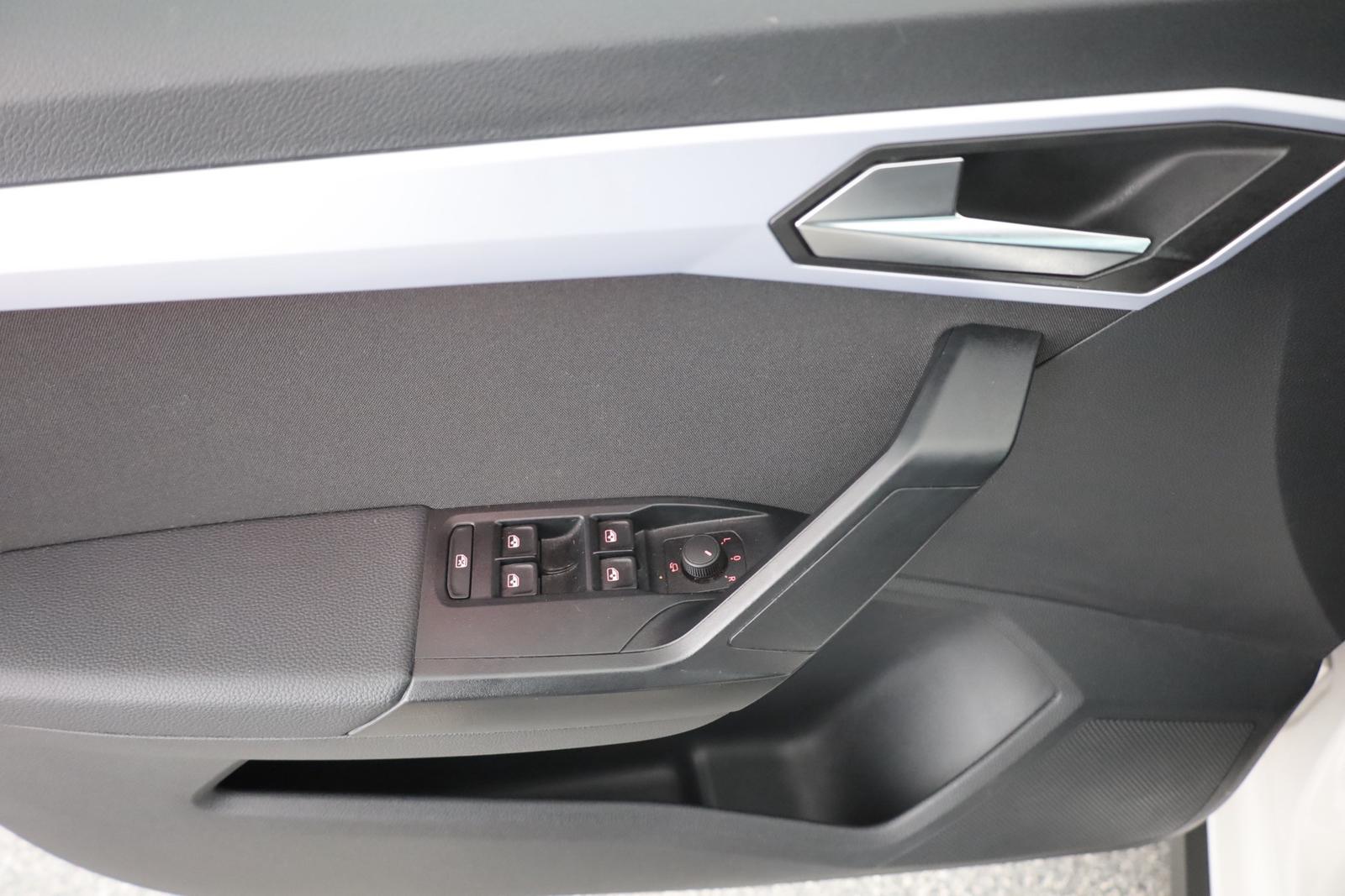 SEAT Arona 1.0 TSI FR LED Navi Sitzheizung Tempomat, миниатюра 21