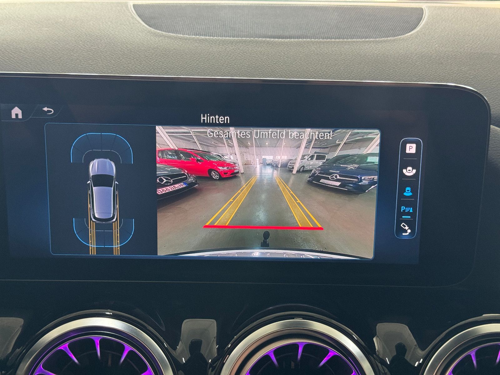 Fahrzeugabbildung Mercedes-Benz GLA 200 d 8GT AMG LINE PLUS MBUX DISTRONIC 19ALU