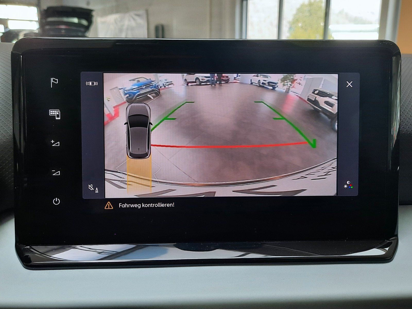 Fahrzeugabbildung SEAT Ibiza Style TSI *Navi*Cam*LED*Sitzhzg*Einparkh*