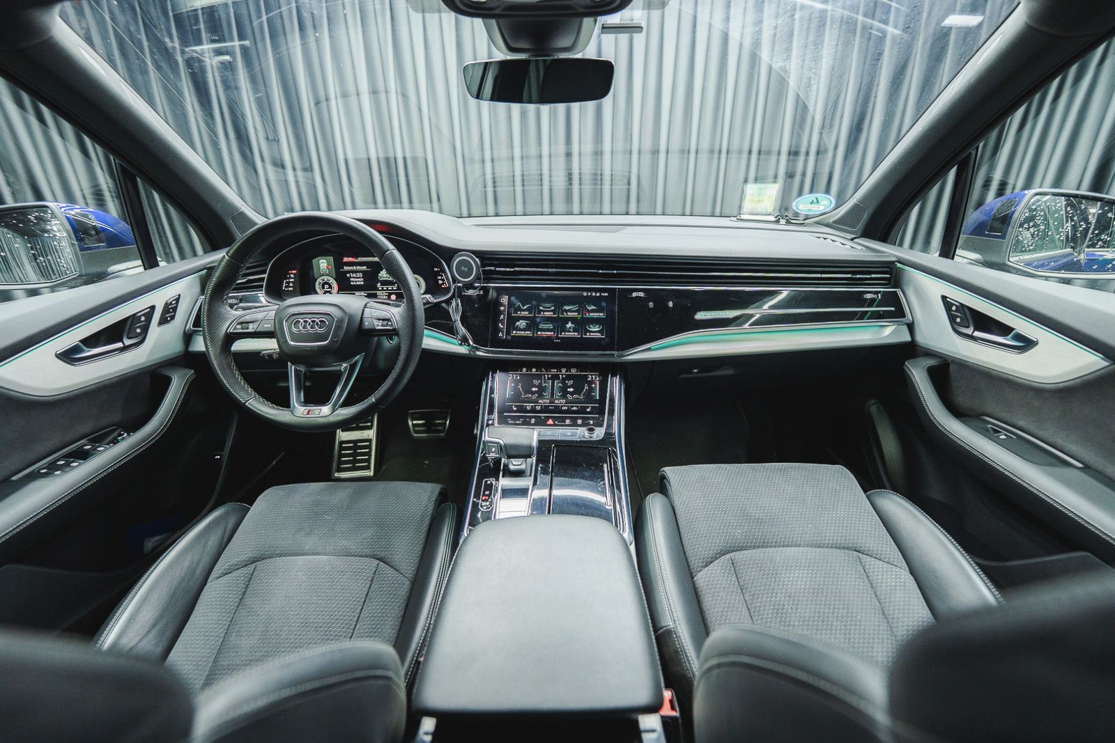 Fahrzeugabbildung Audi Q7 45 TDI quattro S line*Matrix*B&O*HUD*7-Sitz