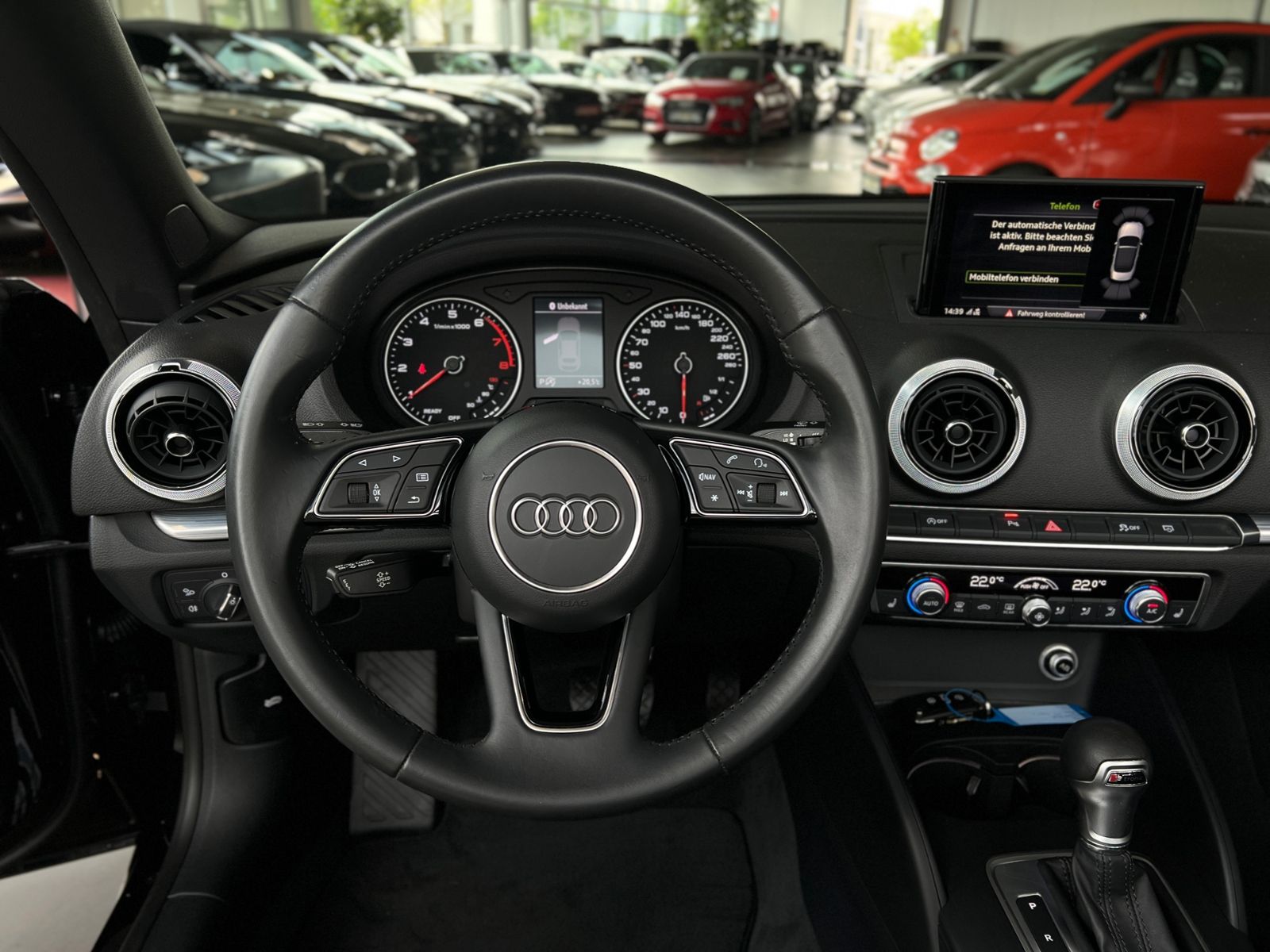 Fahrzeugabbildung Audi A3 Cabriolet  design 35 TFSI S tronic NAVI GRA S