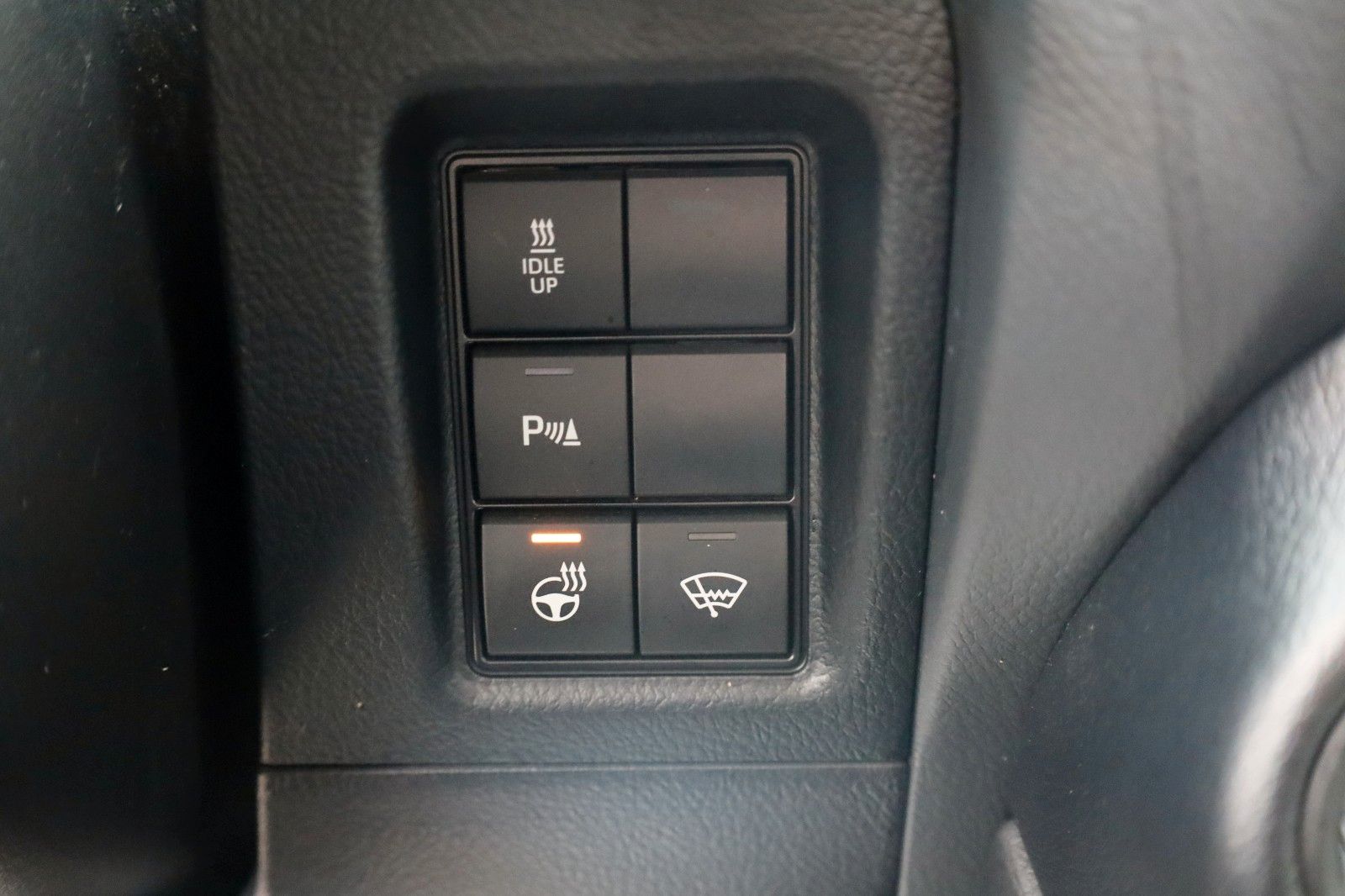 Fahrzeugabbildung Toyota Land Cruiser Executive,Aut.,LED,Kamera,ACC,AHK