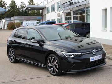 Volkswagen Golf VIII 2.0 TDI Black Style R line