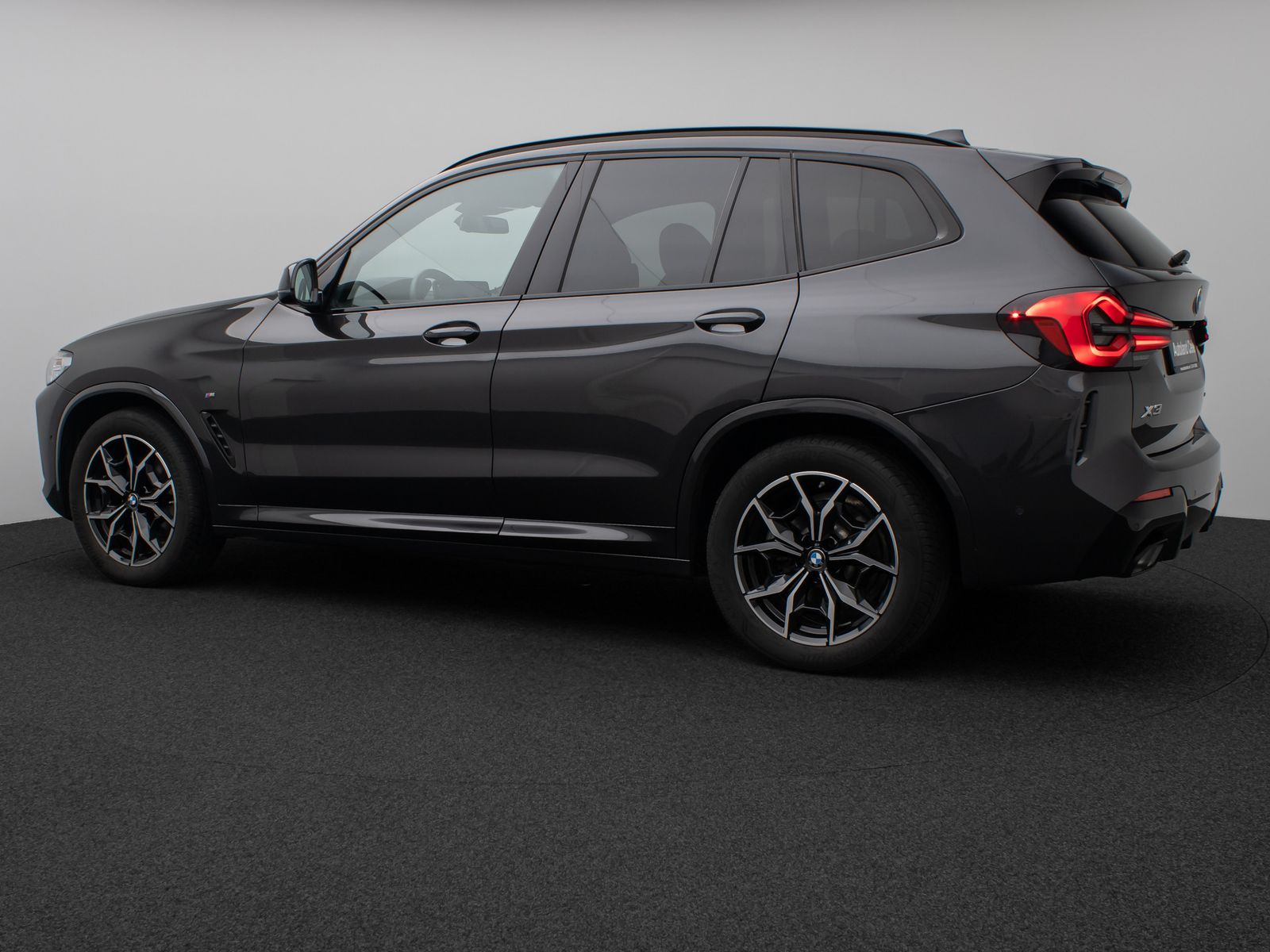 Fahrzeugabbildung BMW X3 xD20d  M Sport Kamera DAB HiFi Komfort 19Zoll