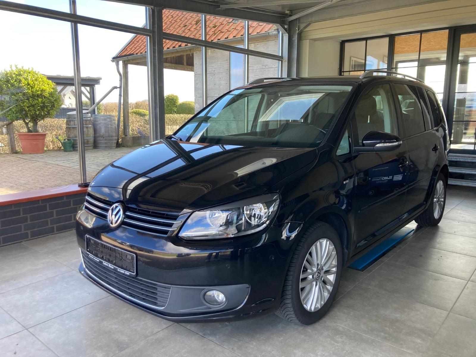 Volkswagen Touran 1.6TDI Cup Scheckheft AHK Navi Shzg. TOP