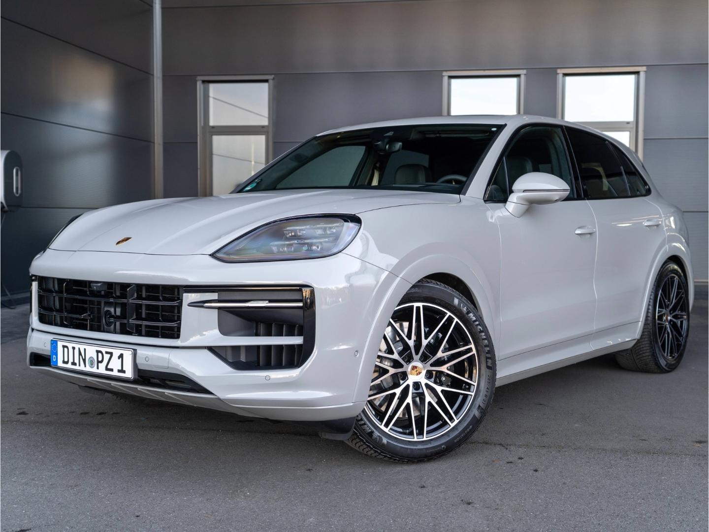 Porsche Cayenne GTS SportDesign Burmester Standheizung