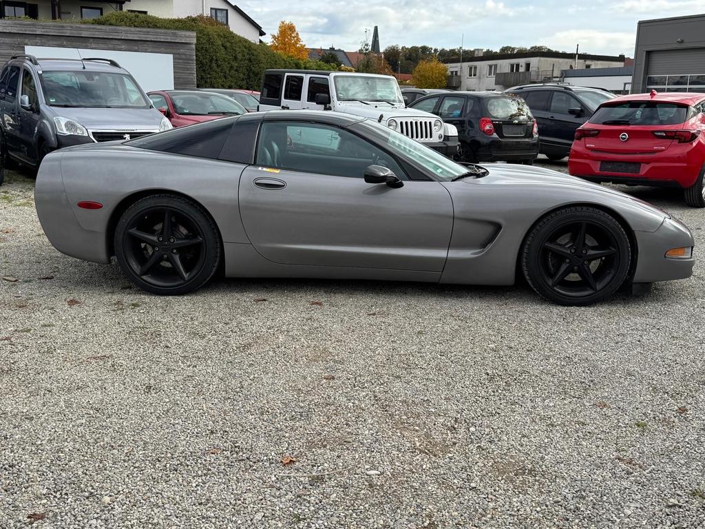 Corvette C5