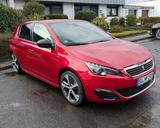 Peugeot 308 GT Line 180 Sport Alcantara/Kamera/Navi - Peugeot 308 Sport mit Diesel-Antrieb