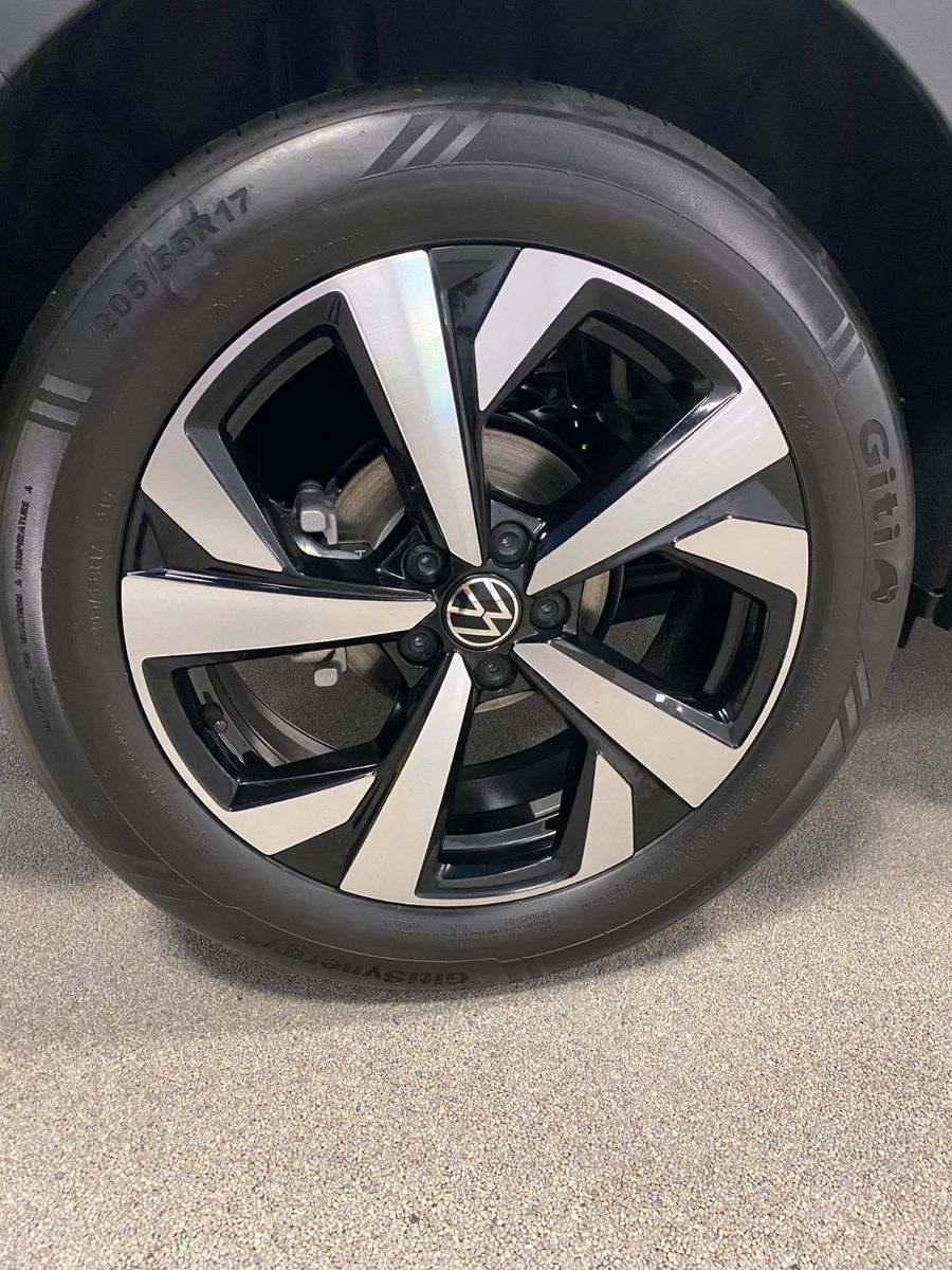 Fahrzeugabbildung Volkswagen Taigo 1.5 TSI DSG Life+MATRIX LED+KAMERA+AppCon+