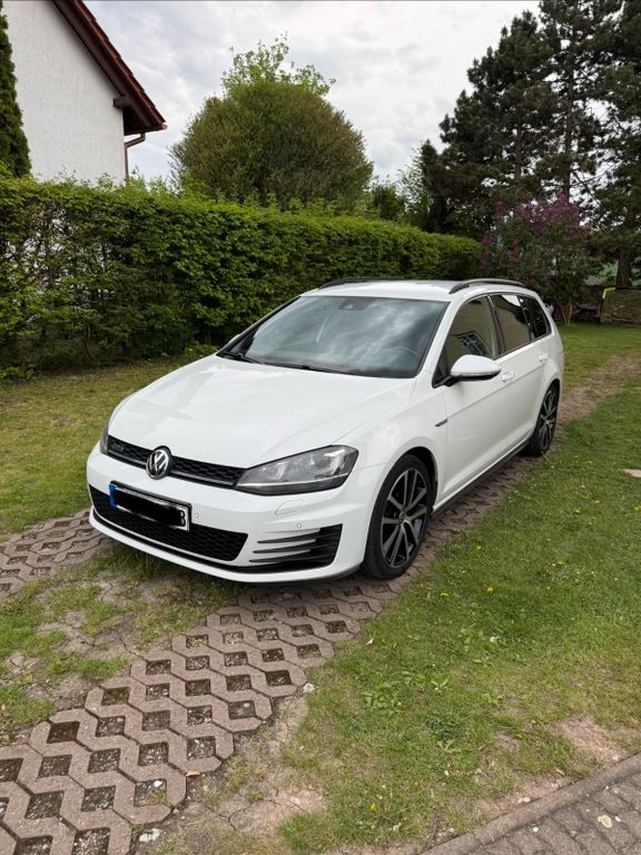 Image of Volkswagen Golf