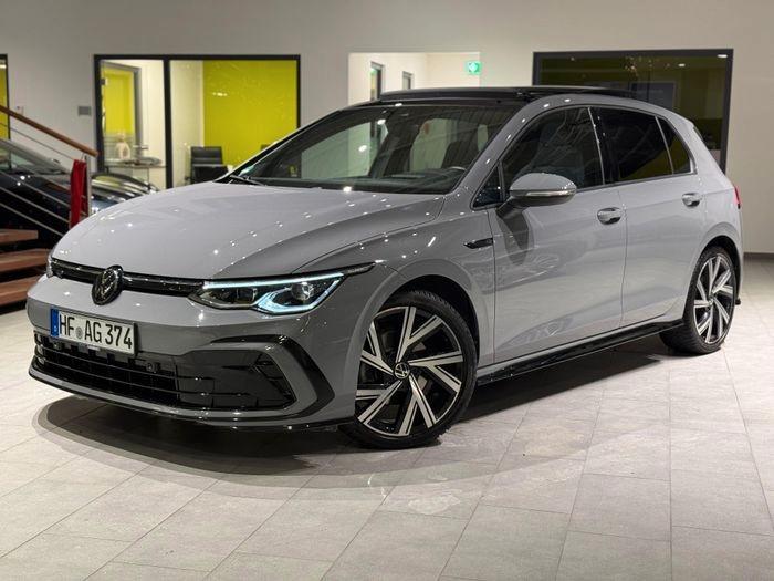 Volkswagen Golf VIII Lim RLineHUDPanoAmbienteKamera 2024