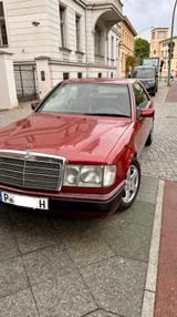 Mercedes-Benz 300 - Mercedes-Benz Coupé aus dem Jahr 1992
