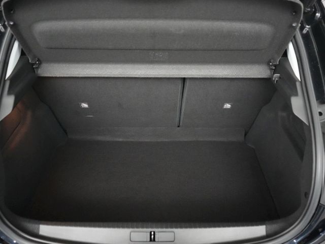 Corsa F ELEGANCE+RÜCKFAHRKAMERA+SITZHEIZUNG+LENK