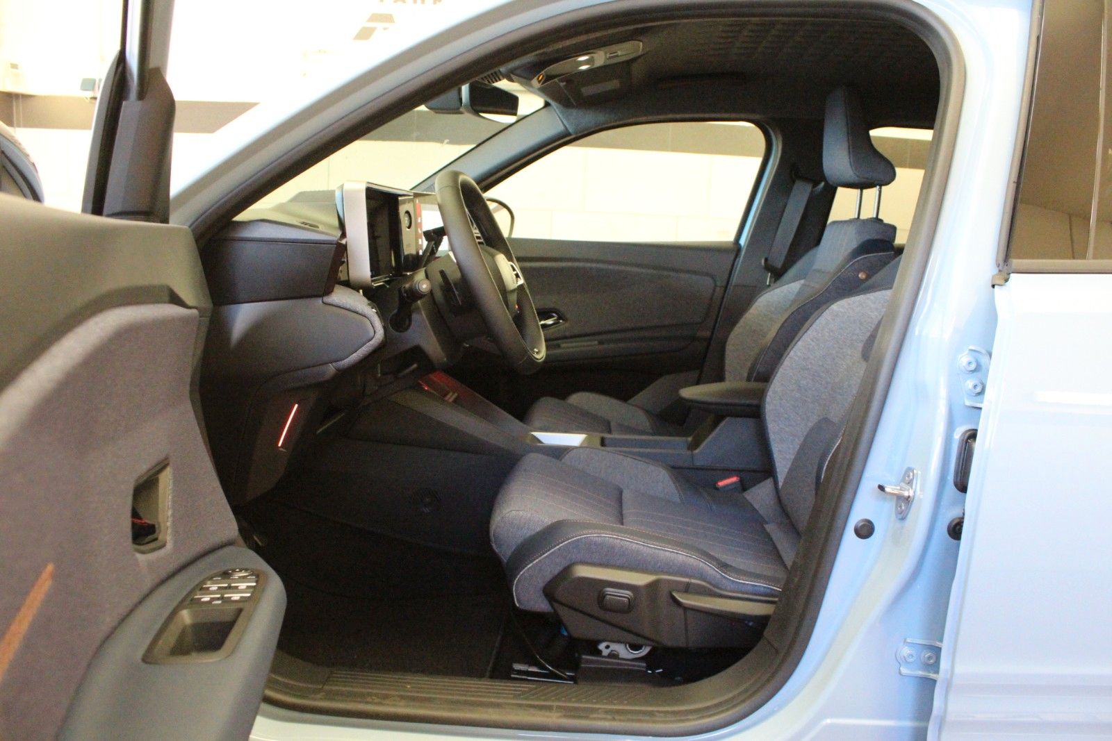 Fahrzeugabbildung Renault R 4 150 Comfort Range Techno*Winterpaket*