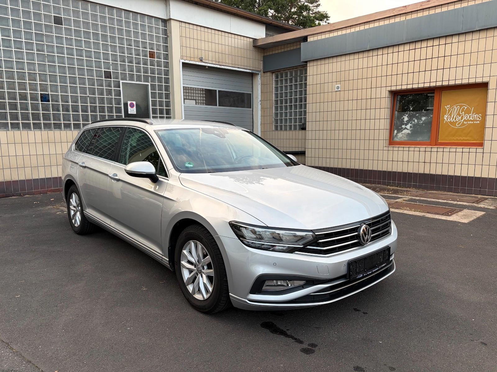 Volkswagen Passat Variant Business*AHK*ACC*LED