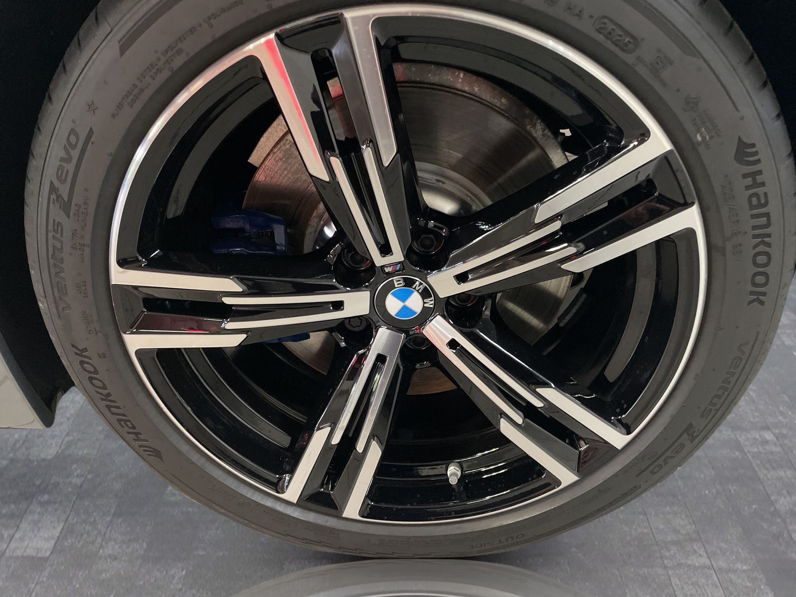 BMW 320 - Bild 14