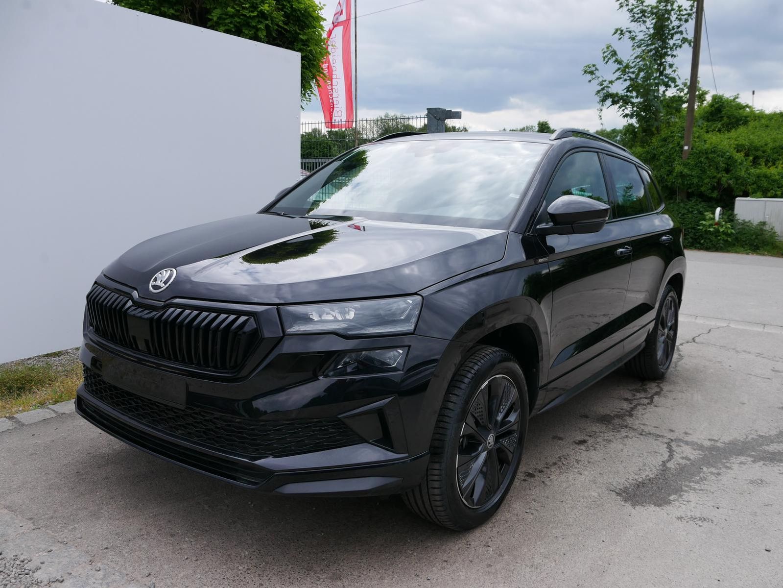 Skoda Karoq Sportline 2.0 TSI 4x4 DSG*ACC*AHK-SCHWENKB imagem 2