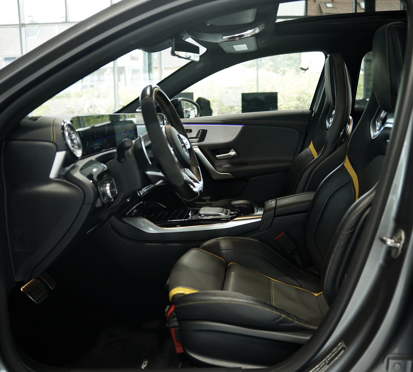 Mercedes Benz A 45 Amg