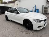 BMW 335 i xDrive M Performance - BMW 335: 335i Xdrive