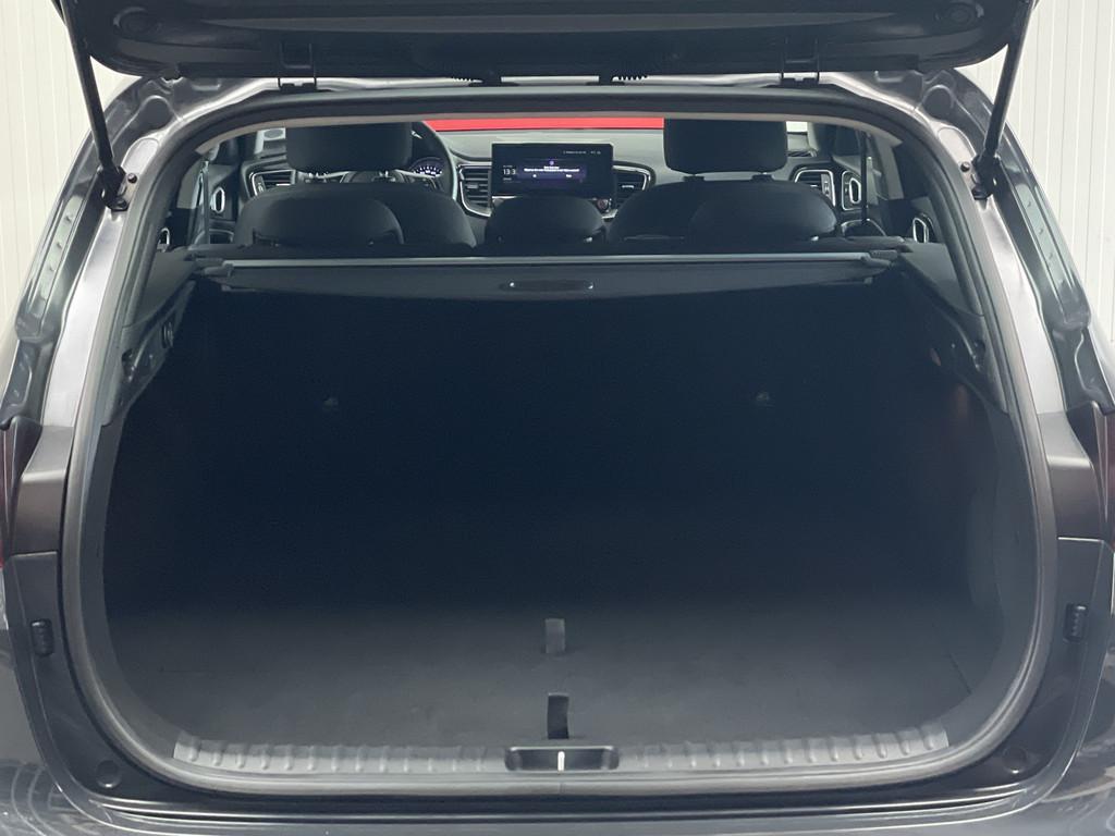 Kia Ceed SW 1.5 T-GDI DCT Spirit