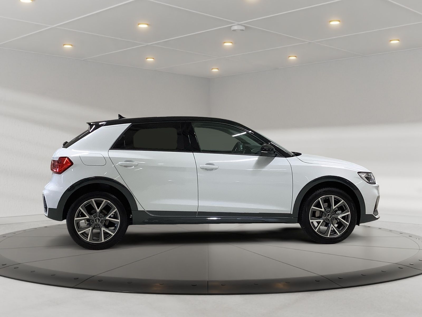 A1 allstreet 35 TFSI S tronic,Navi Plus,PDC Plus