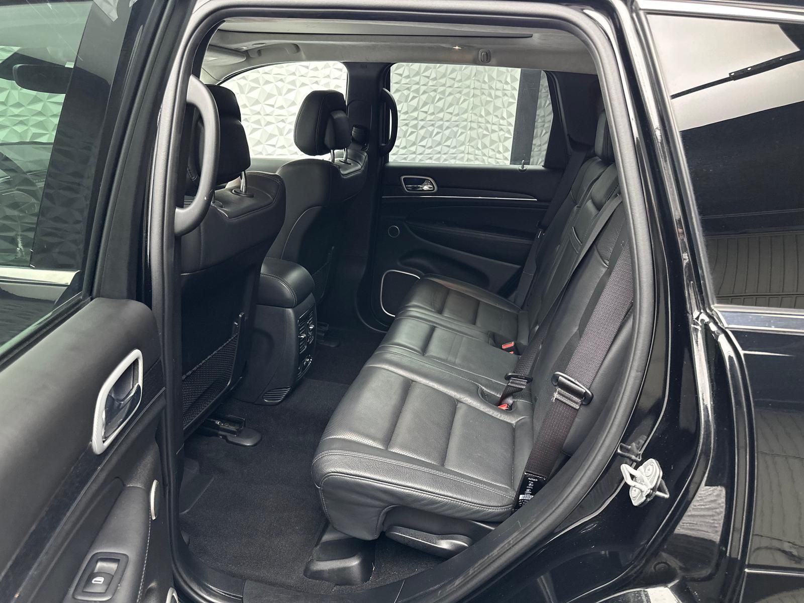 Fahrzeugabbildung Jeep 3.0 CRD SUMMIT/ACC/AHK/H&K/PANO/LUFT/RCAM/QUADRA