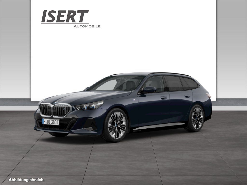 Image of BMW i5