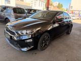 Kia CeedLIMITED* NAVI*APPLECARPLAY*KLIMA*SHZ*KAMERA - Kia cee'd / Ceed in Solingen