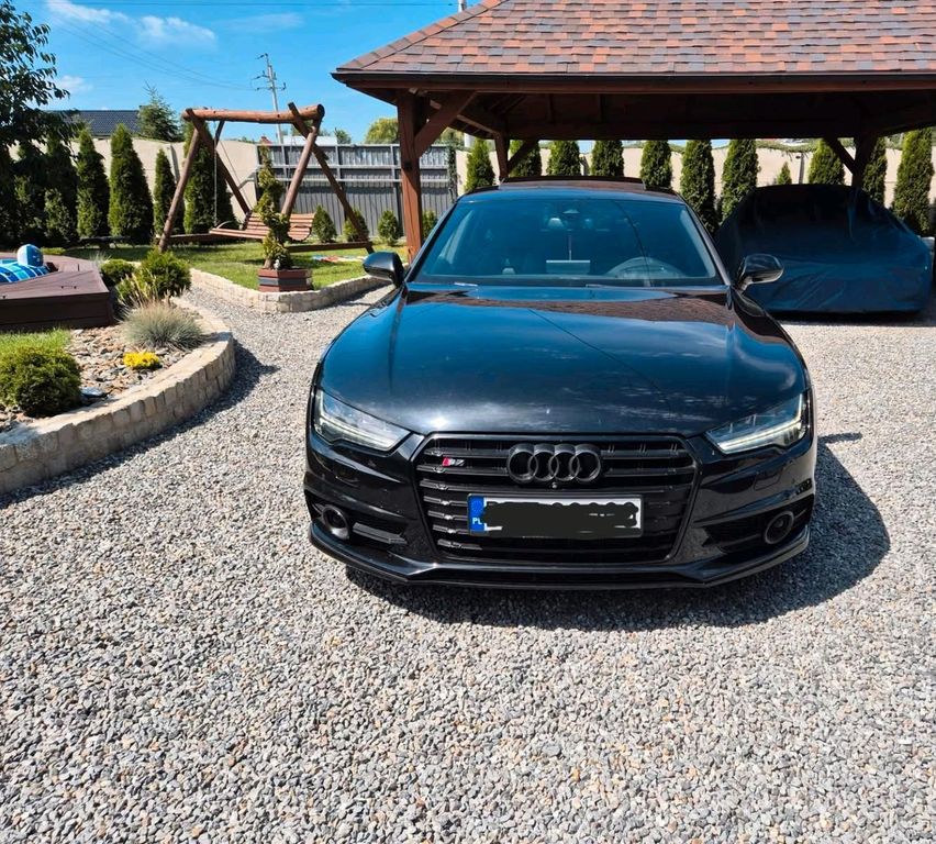 Image of Audi S6