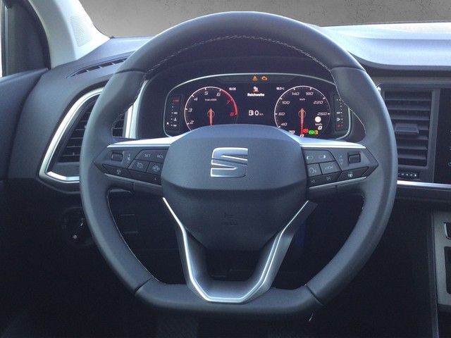Fahrzeugabbildung SEAT Ateca TSI Xperience DSG LED AHK Navi AID ACC RFK