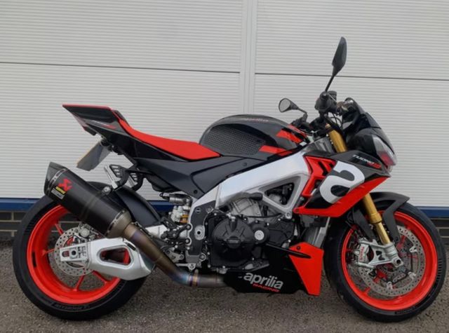 Aprilia Tuono V4 Factory|insp. Neu |