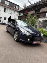 Peugeot 307 CC Cabriolet  - blaue Peugeot 307